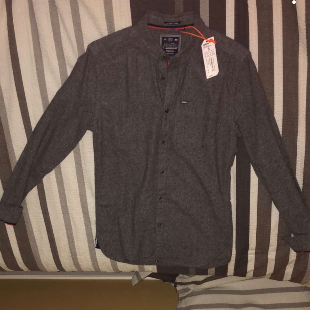 Super Dry button up